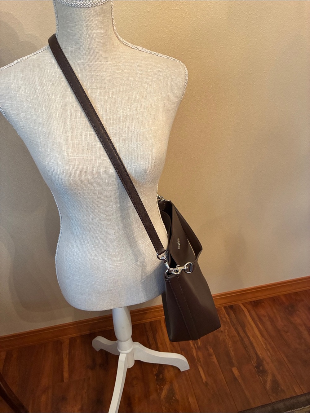 Coach Maple Pebbled Leather Large City Bucket Crossbody/Shoulder Bag - Picture 3 of 13